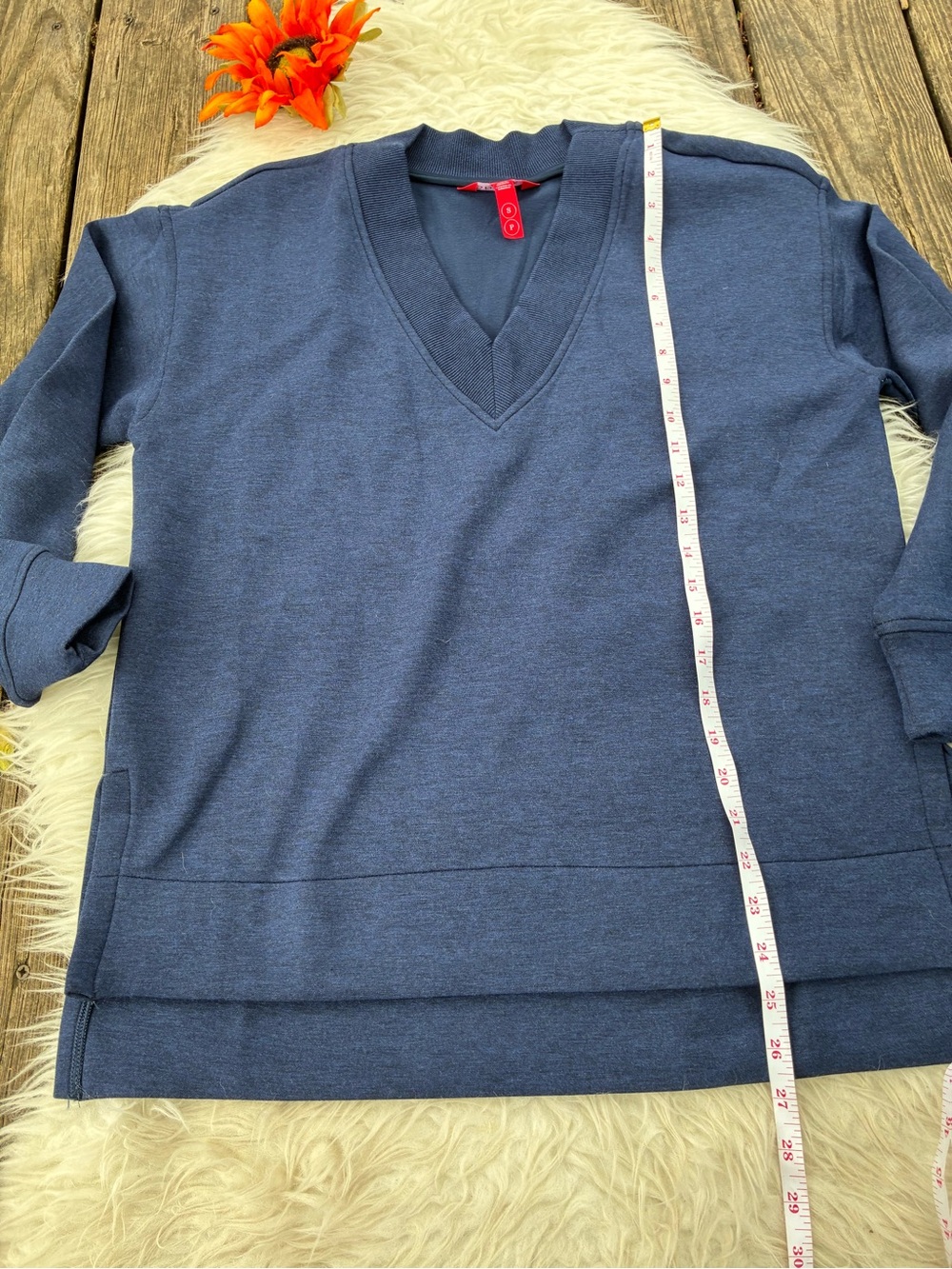 🌺HP❤️retails $246/set NWOT SET SPANX SOFTEST v neck sweater and wide leg pants - Picture 6 of 15